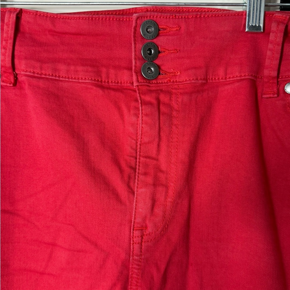 Torrid Women’s Super Soft Red Crop Jegging Plus Size 24 - Picture 2 of 8